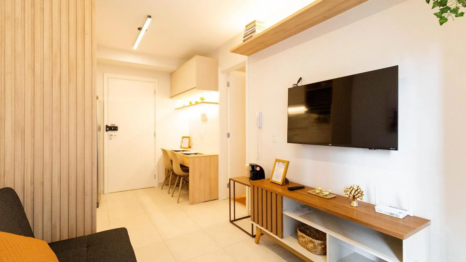 Residencial Laguna 380 - Studios Por Temporada Sao Paulo Apartment